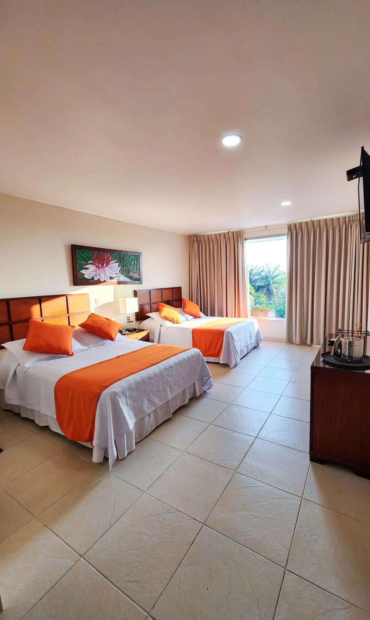 Hotel Anaconda Leticia Extérieur photo